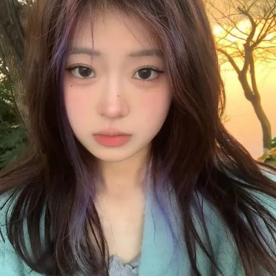 拥抱星星的月亮